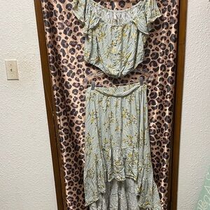 Xhilaration Floral Maxi Dress in Light Green and Yellow